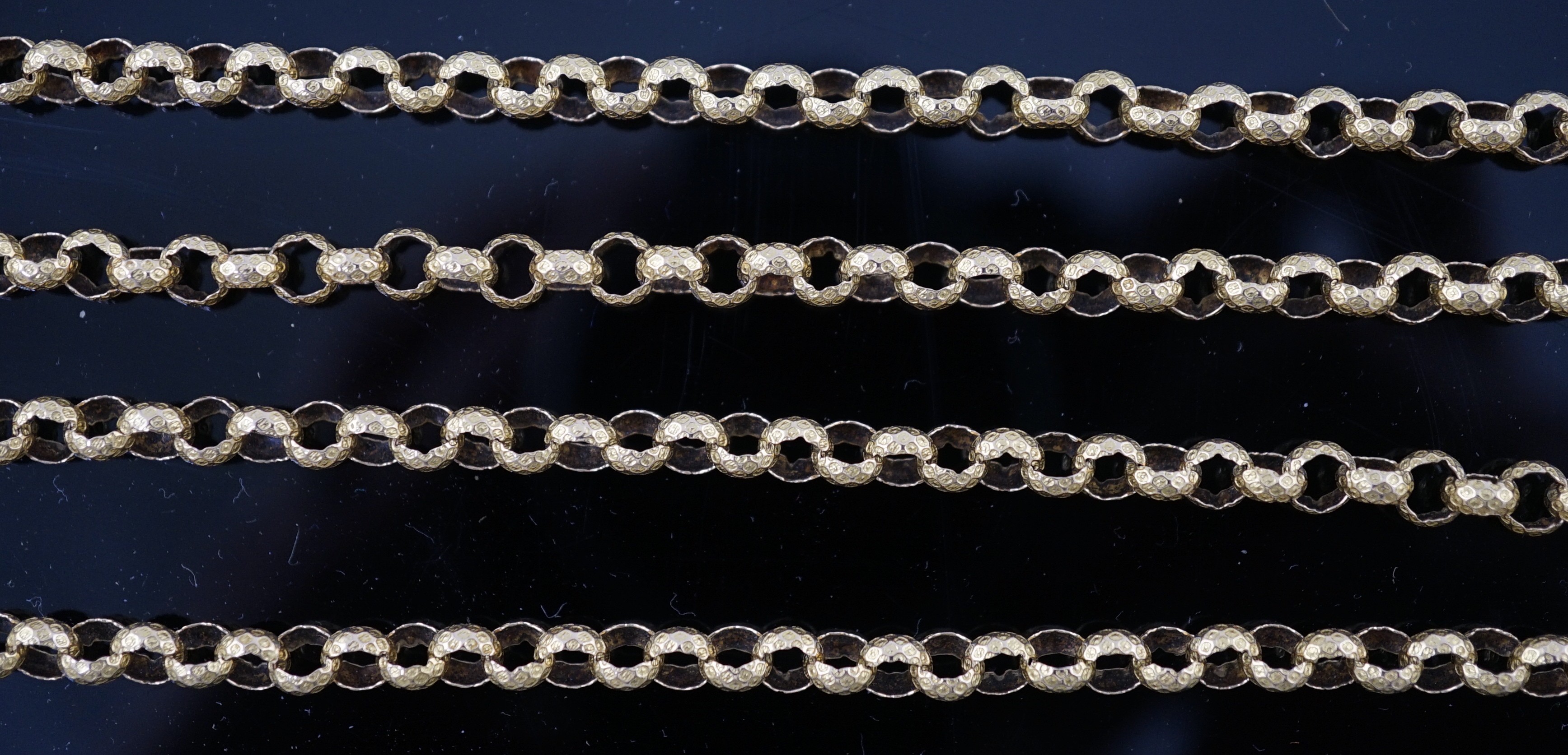 An early 19th century gold guard chain